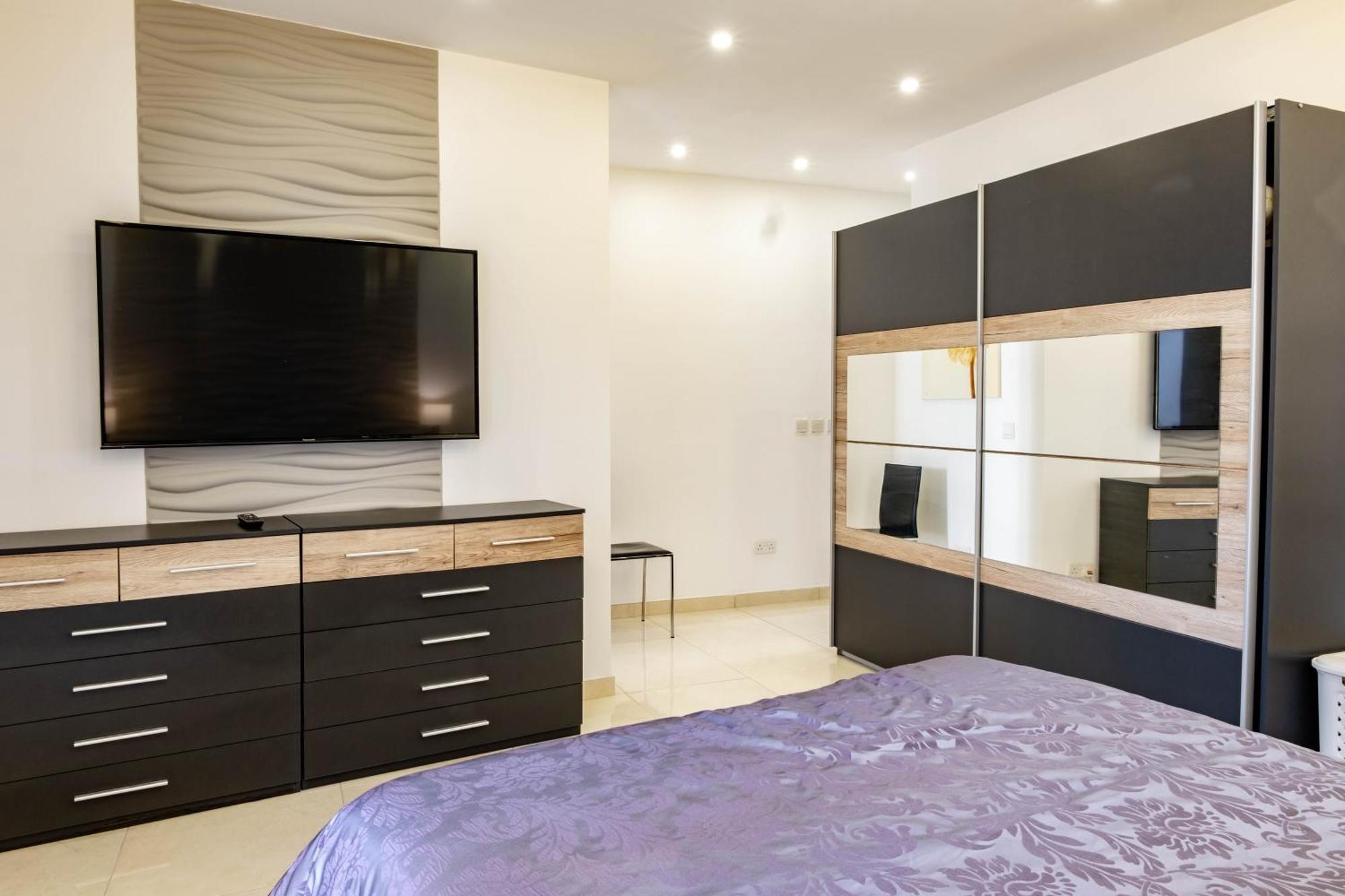 Mellieha, Luxury 3 Bedroom Azure Maisonette Экстерьер фото